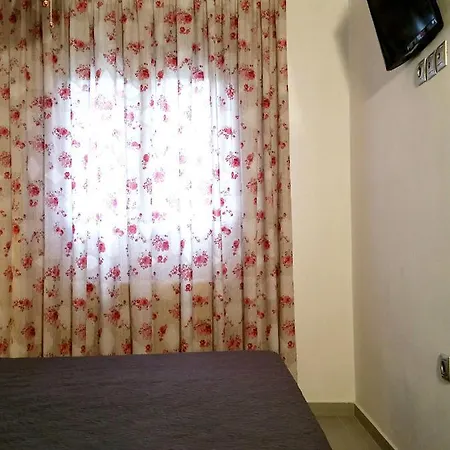 My Santorini וילה Éxo Goniá